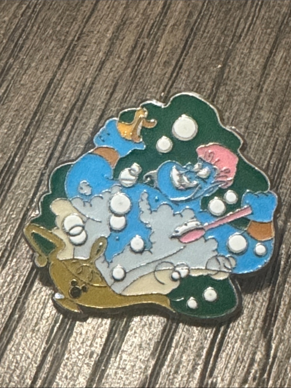 5/$25 Disney Aladdin Genie Bubble Bath‎ Pin